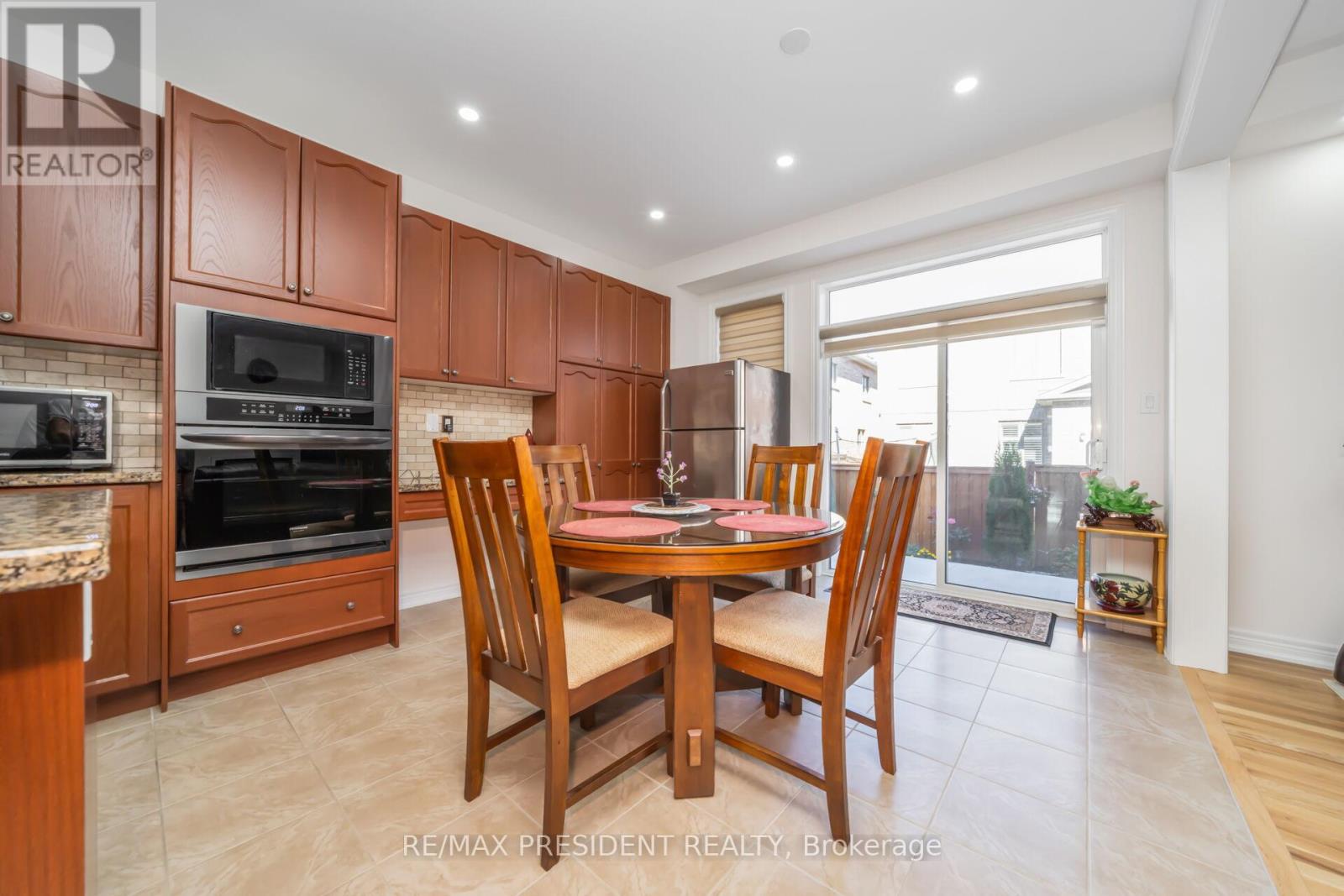 13 Clunburry Road, Brampton, Ontario  L7A 5B4 - Photo 19 - W13068590