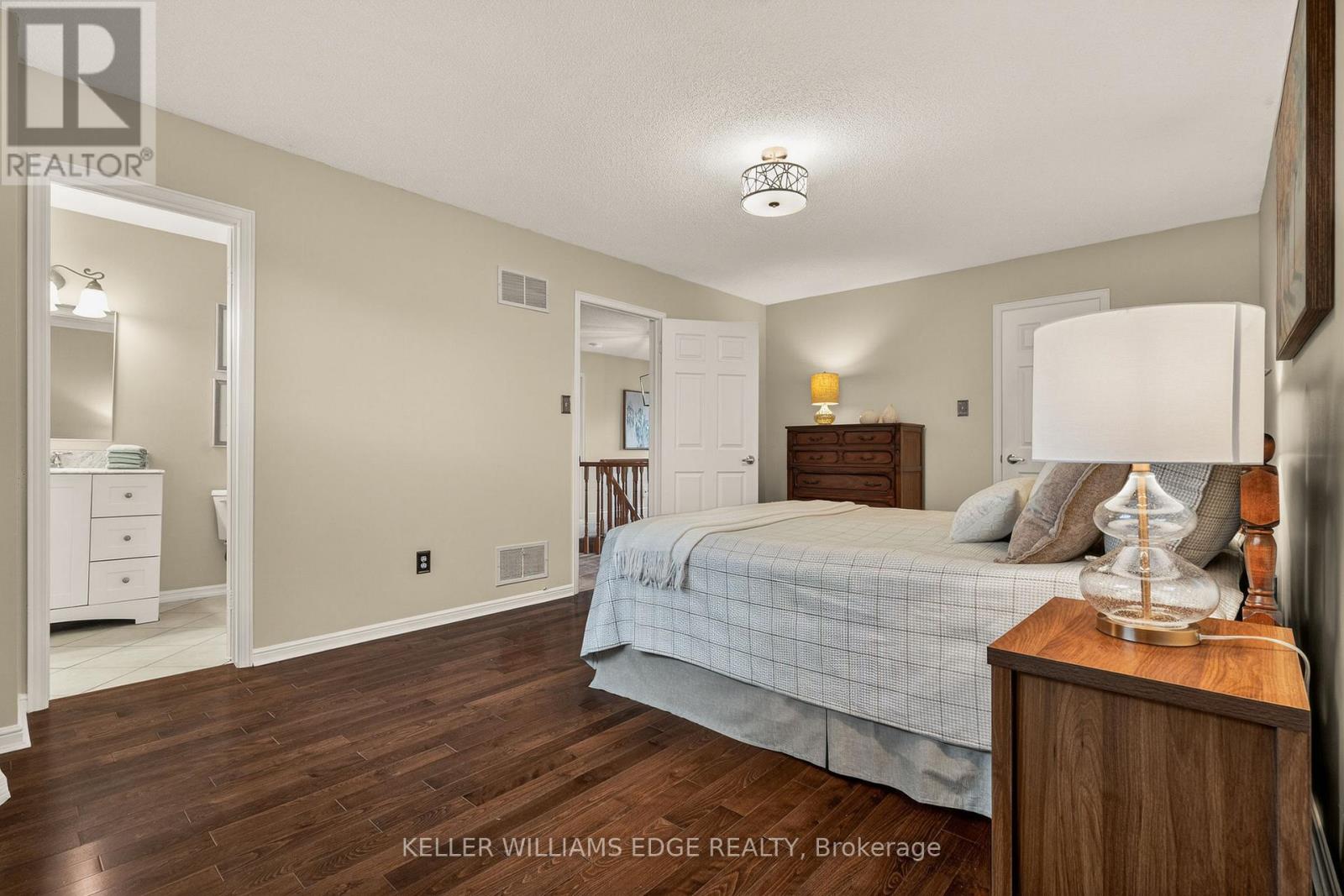 520 Woodview Road, Burlington, Ontario  L7N 3P9 - Photo 36 - W13068612