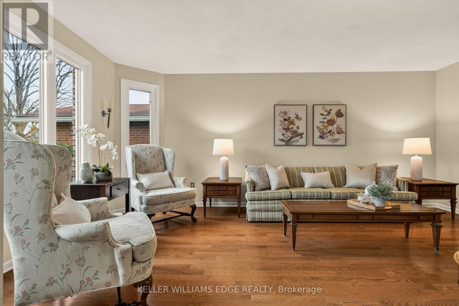 520 Woodview Road, Burlington, Ontario  L7N 3P9 - Photo 5 - W13068612