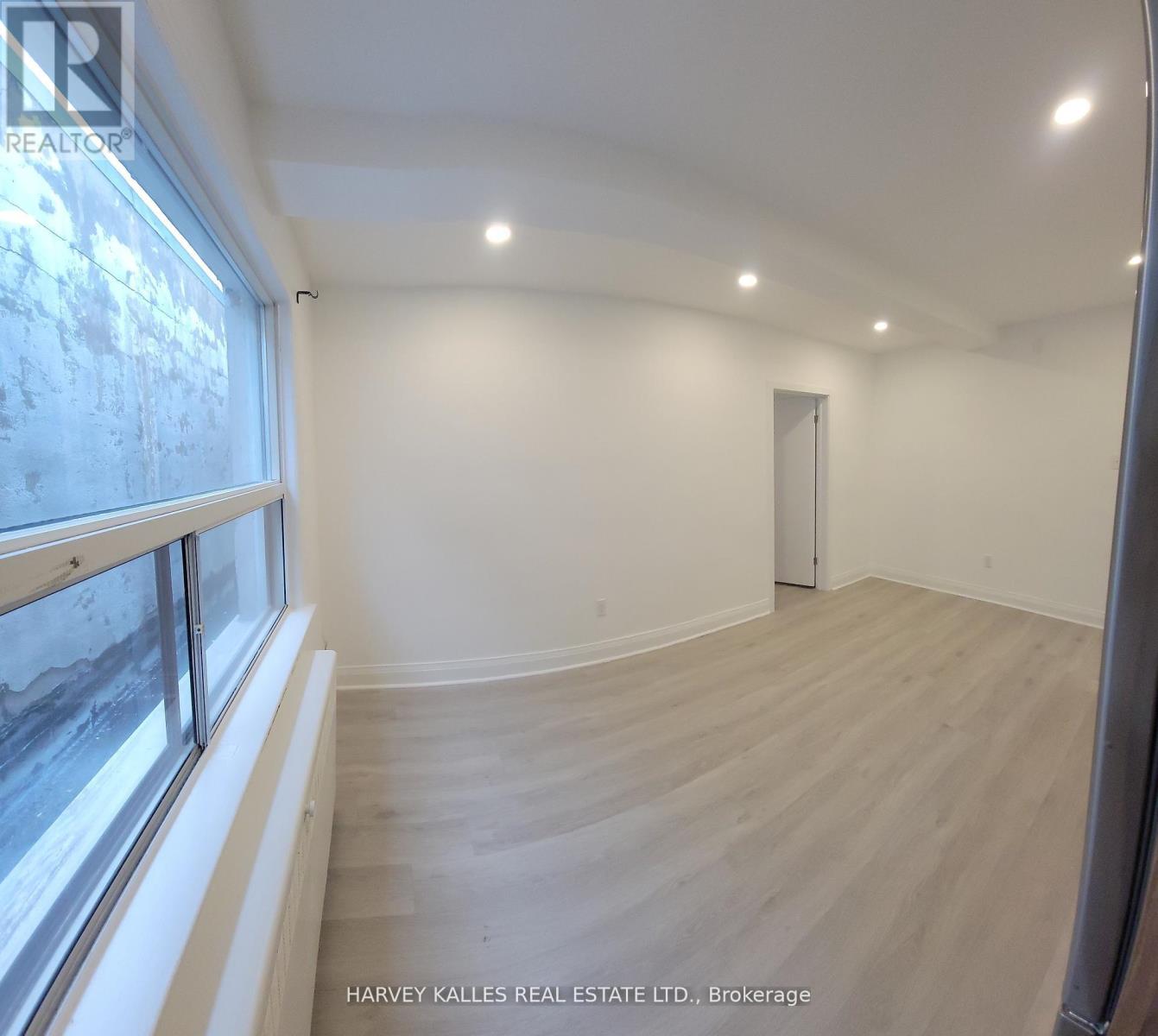 1 - 1980 Eglinton Avenue W, Toronto, Ontario  M6E 2J9 - Photo 5 - W13068654
