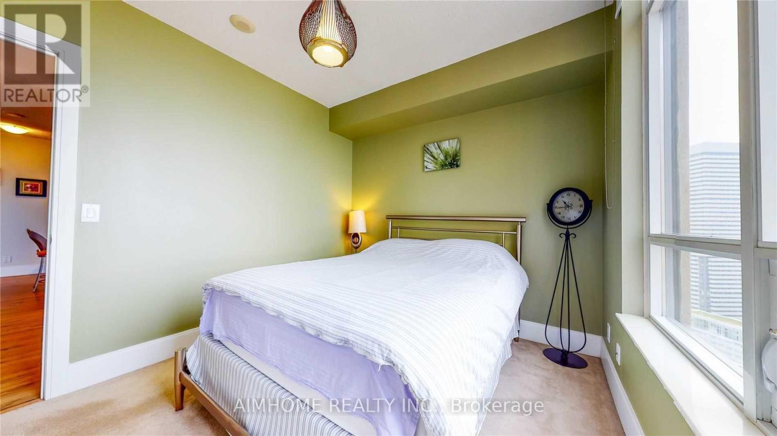 2907 - 330 Burnhamthorpe Road W, Mississauga, Ontario  L5B 0E1 - Photo 13 - W13068718