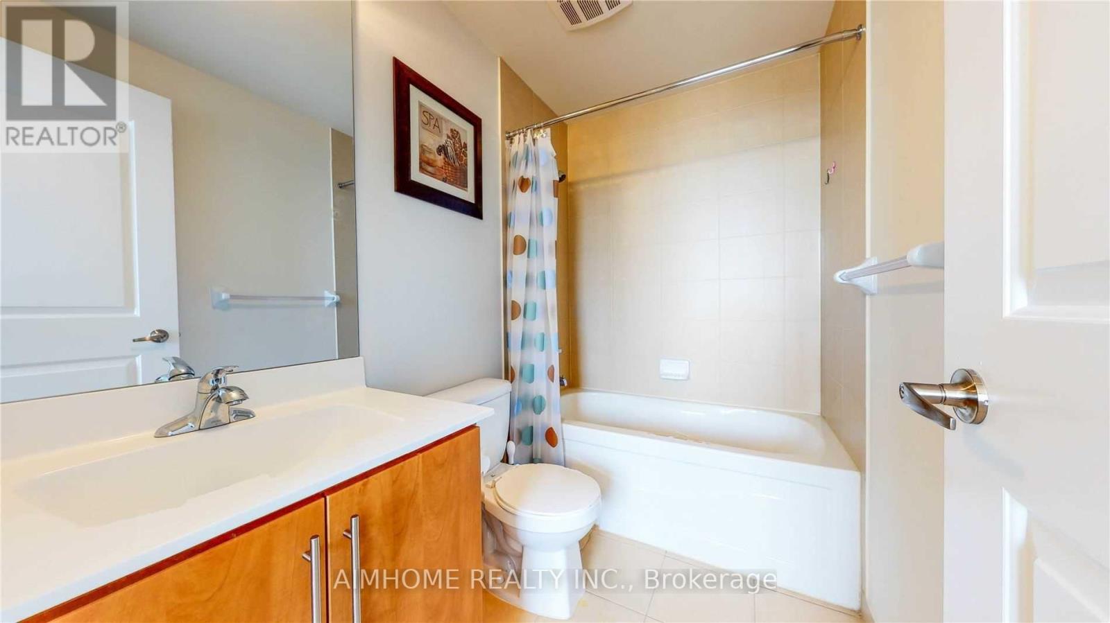 2907 - 330 Burnhamthorpe Road W, Mississauga, Ontario  L5B 0E1 - Photo 15 - W13068718