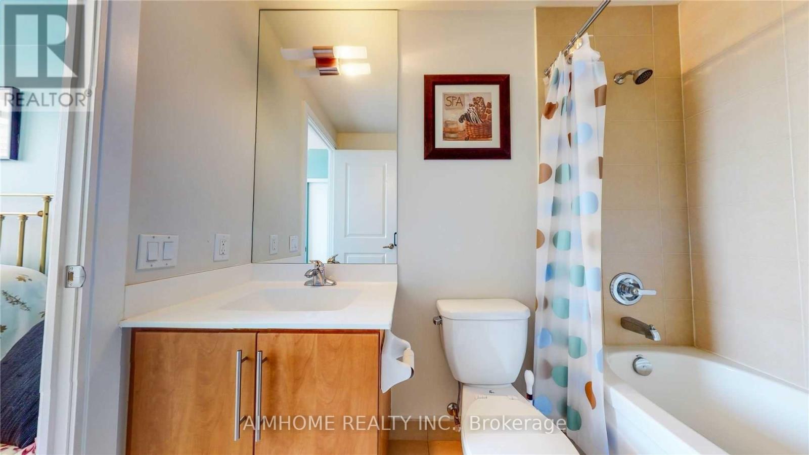 2907 - 330 Burnhamthorpe Road W, Mississauga, Ontario  L5B 0E1 - Photo 16 - W13068718