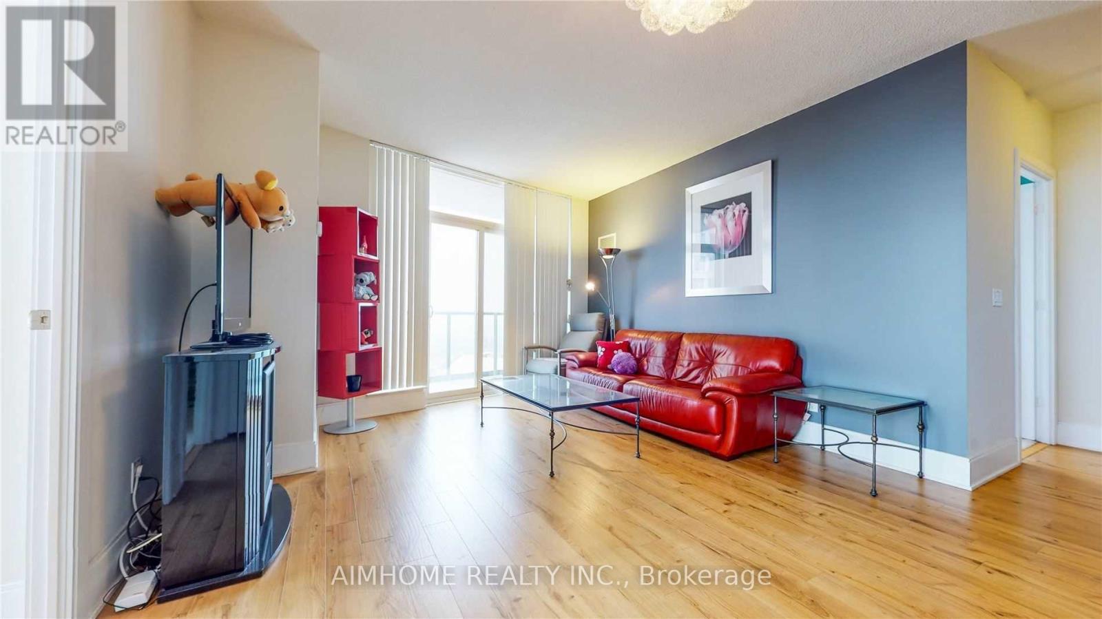 2907 - 330 Burnhamthorpe Road W, Mississauga, Ontario  L5B 0E1 - Photo 7 - W13068718