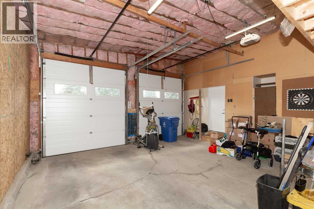 321 Normandy Road S, Lethbridge, Alberta  T1J 3X9 - Photo 29 - A2306776