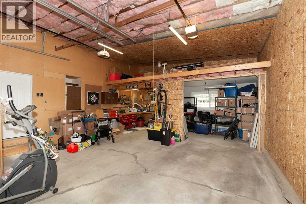 321 Normandy Road S, Lethbridge, Alberta  T1J 3X9 - Photo 30 - A2306776