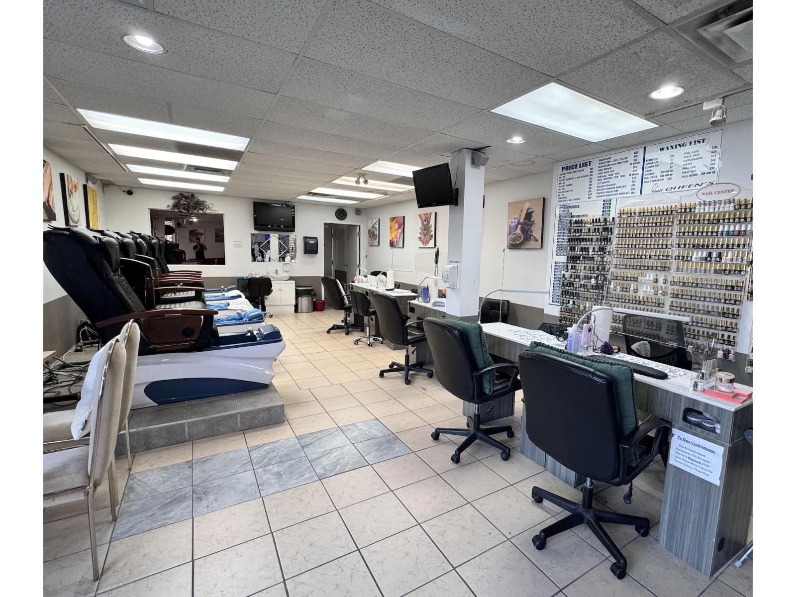 1647 CONFIDENTIAL, Abbotsford, British Columbia
