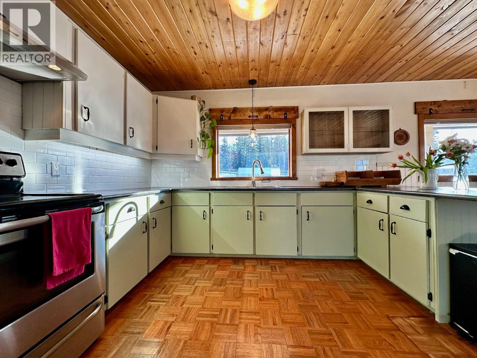 4960 Morris Road, Telkwa, British Columbia  V0J 2X3 - Photo 12 - R3093430