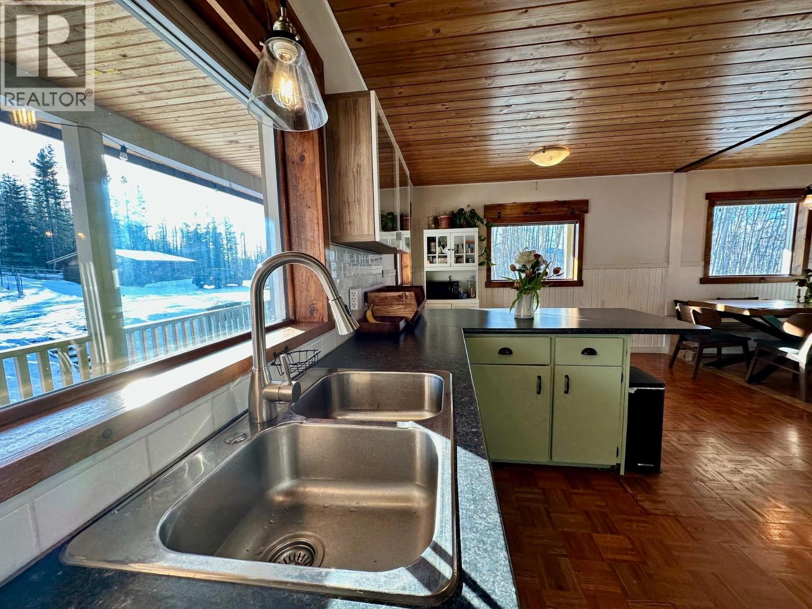 4960 Morris Road, Telkwa, British Columbia  V0J 2X3 - Photo 11 - R3093430