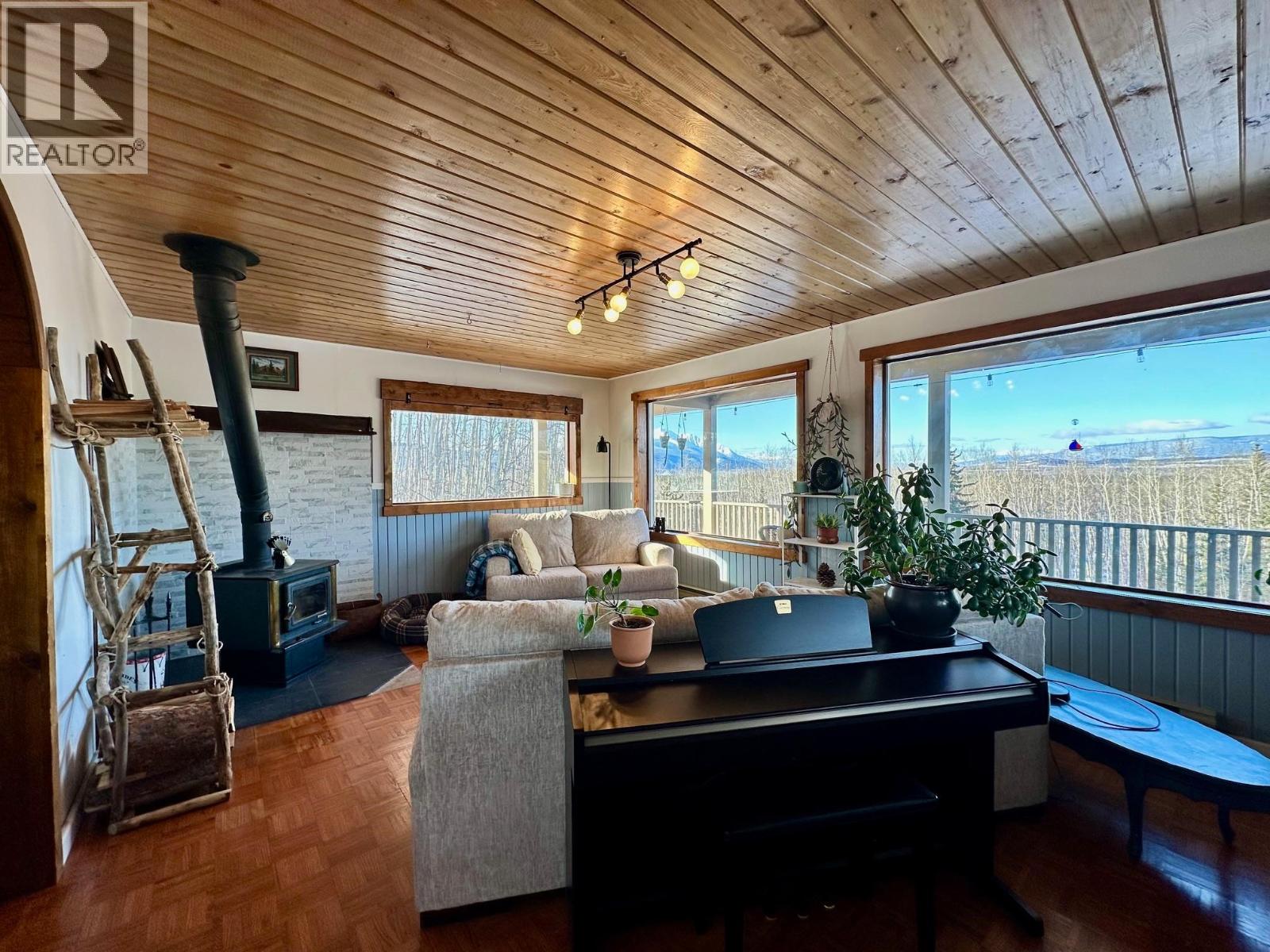 4960 Morris Road, Telkwa, British Columbia  V0J 2X3 - Photo 14 - R3093430