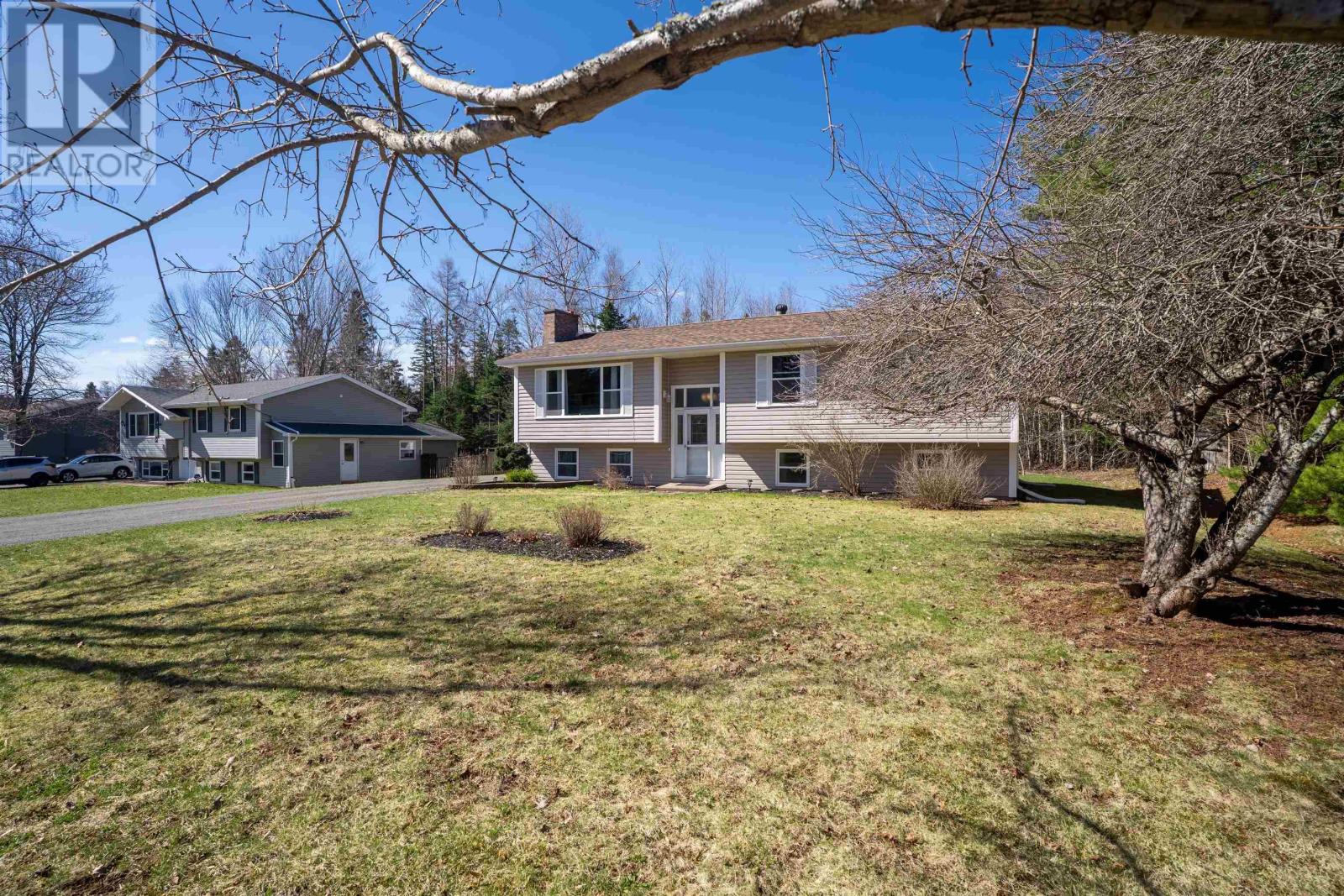 23 Raven Road, Valley, Nova Scotia  B6L 2P8 - Photo 4 - 202609306