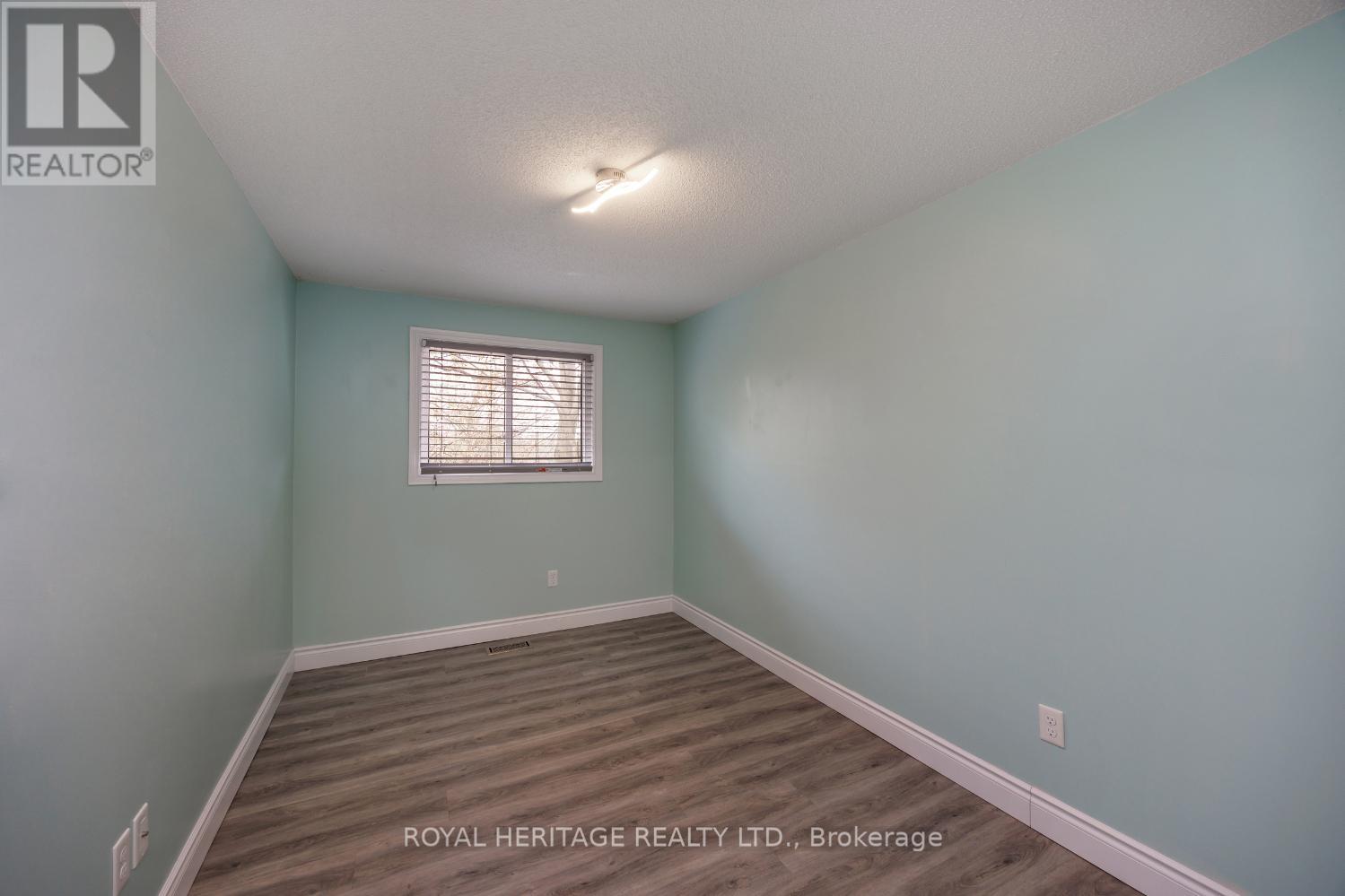 2 - 721 Cricklewood Drive, Oshawa, Ontario  L1K 1R5 - Photo 37 - E13068794