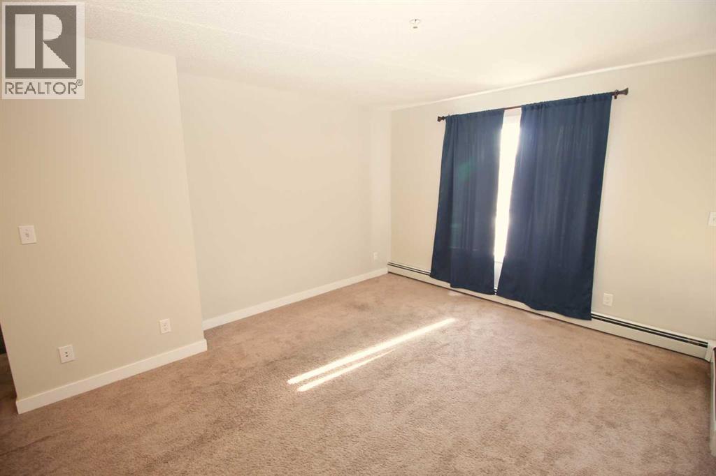 120, 195 Kincora Glen Road NW, Calgary, Alberta  T3R 0S3 - Photo 12 - A2293887