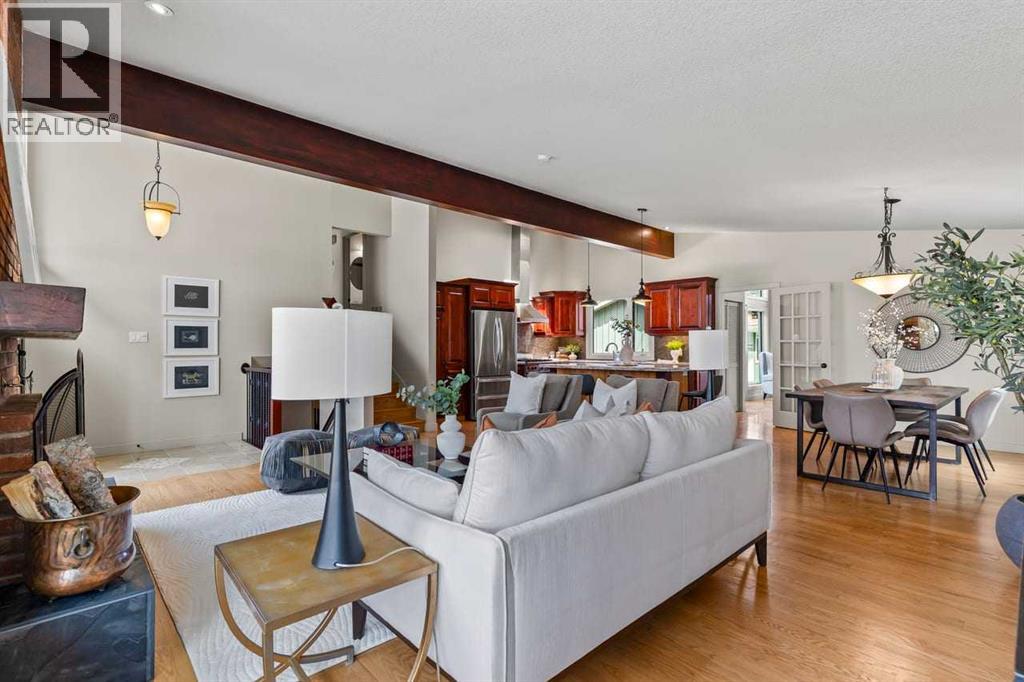 36 Lake Twintree Place SE, Calgary, Alberta  T2J 2X5 - Photo 6 - A2301243