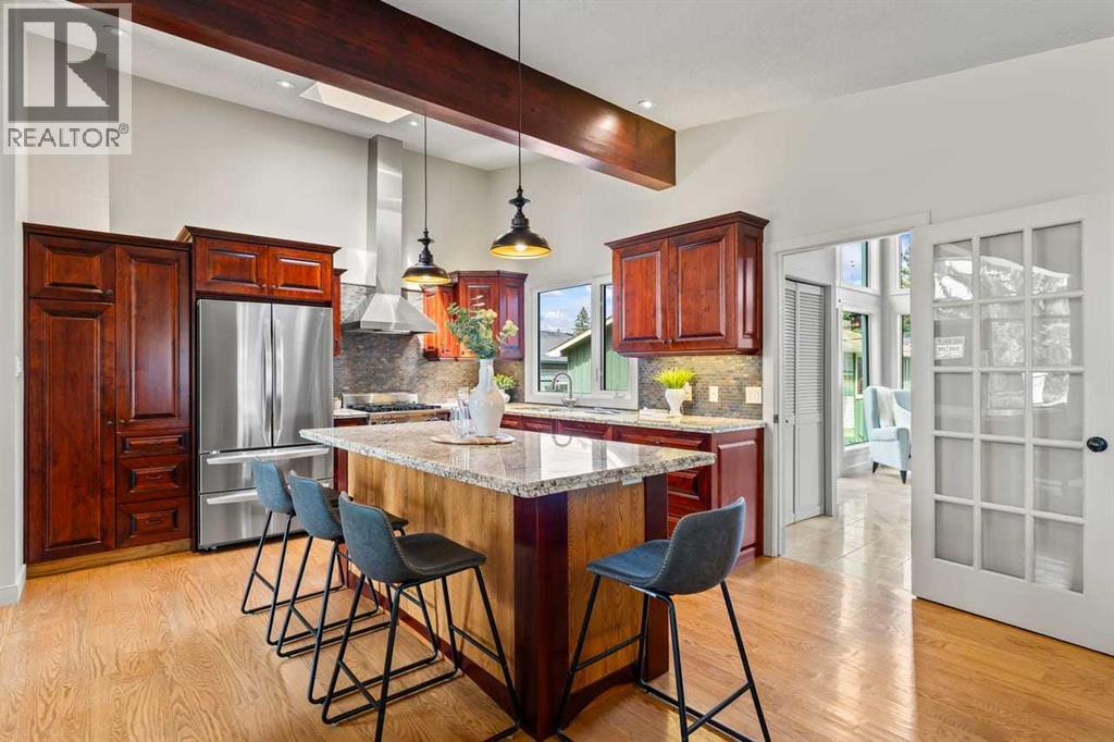 36 Lake Twintree Place SE, Calgary, Alberta  T2J 2X5 - Photo 8 - A2301243