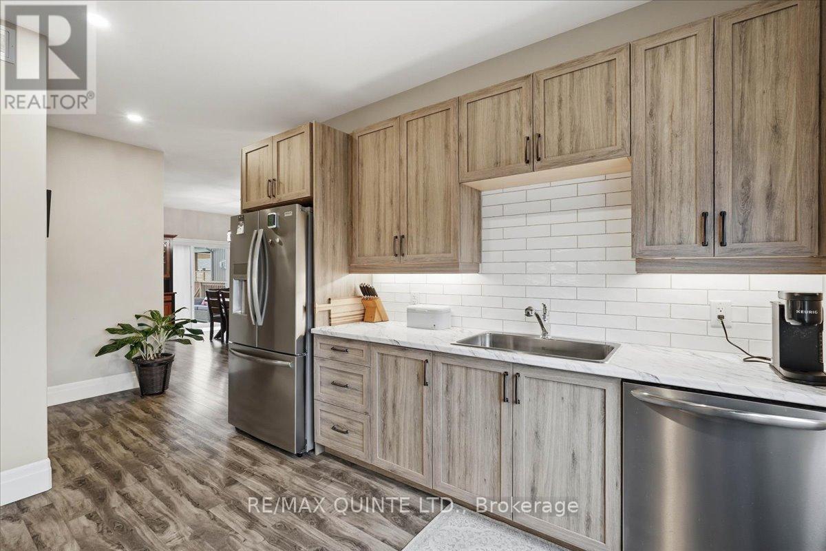 7 Curtis Street, Prince Edward County, Ontario  K0K 2T0 - Photo 13 - X13068950