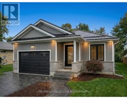 32 BROADWAY AVENUE, Chatham-Kent, Ontario