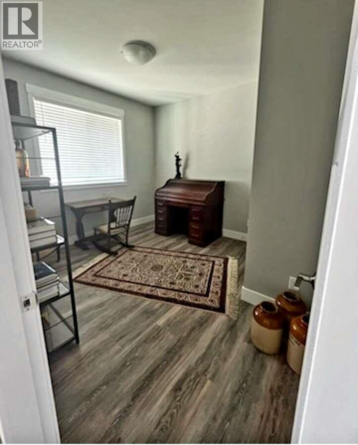 2081 14 Avenue Se, Salmon Arm, British Columbia  V1E 2N2 - Photo 18 - 10382388