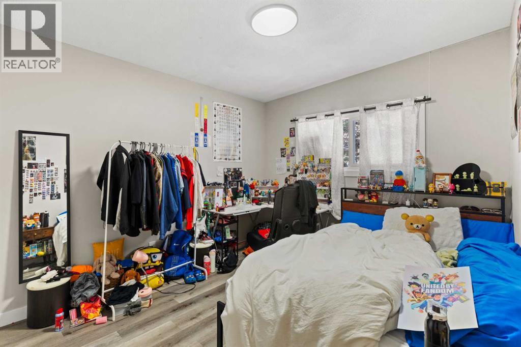 710 / 712 72 Avenue NW, Calgary, Alberta  T2K 0P4 - Photo 37 - A2305351