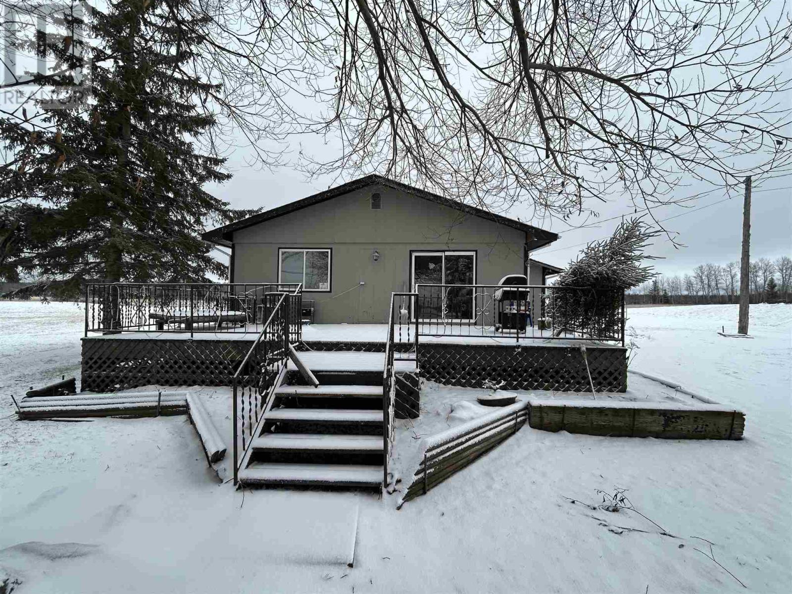 851-855 Hwy 11, Pinewood, Ontario  P0W 1K0 - Photo 3 - TB2600861
