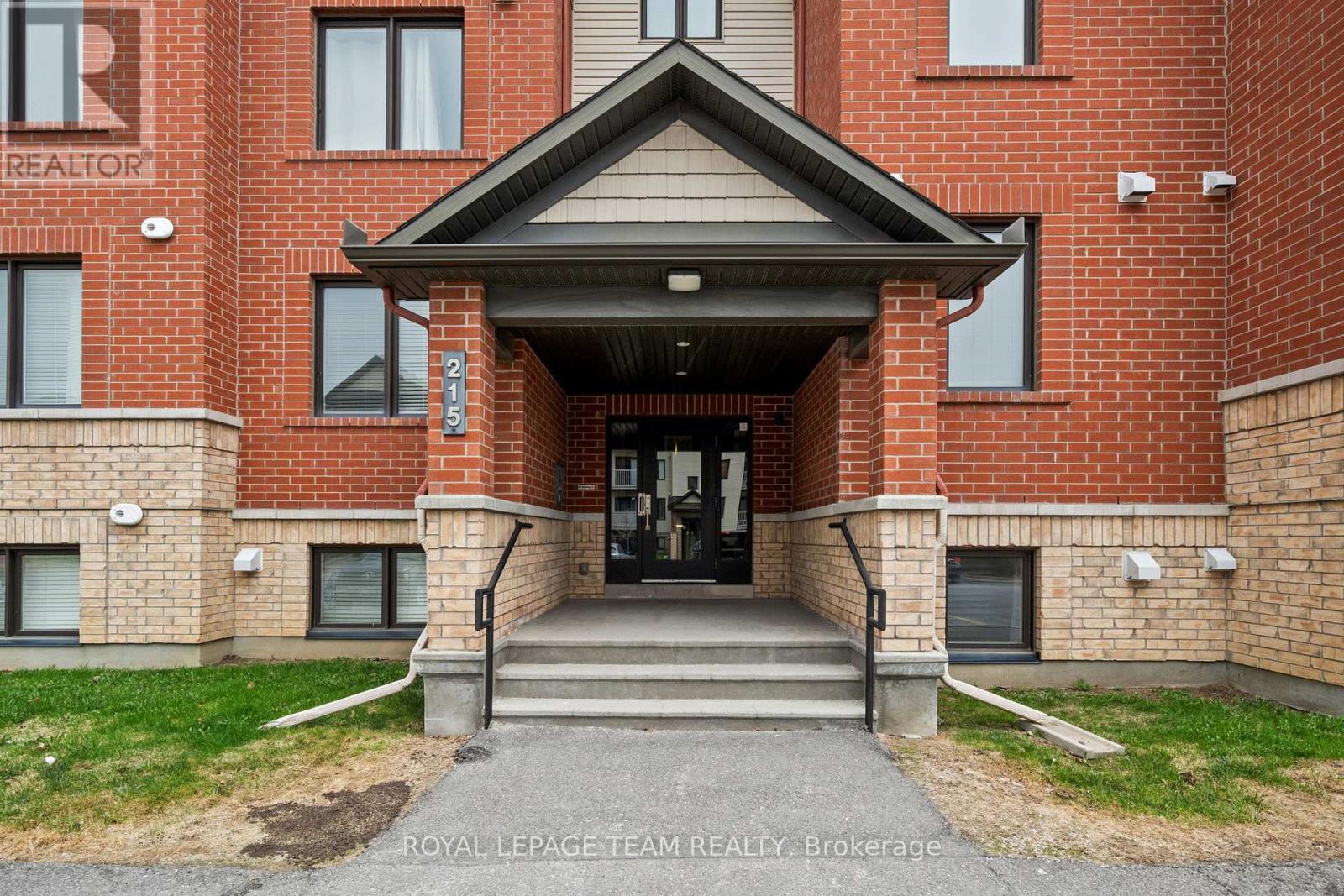 6 - 215 Bluestone Private, Ottawa, Ontario  K4A 0X7 - Photo 4 - X13068856