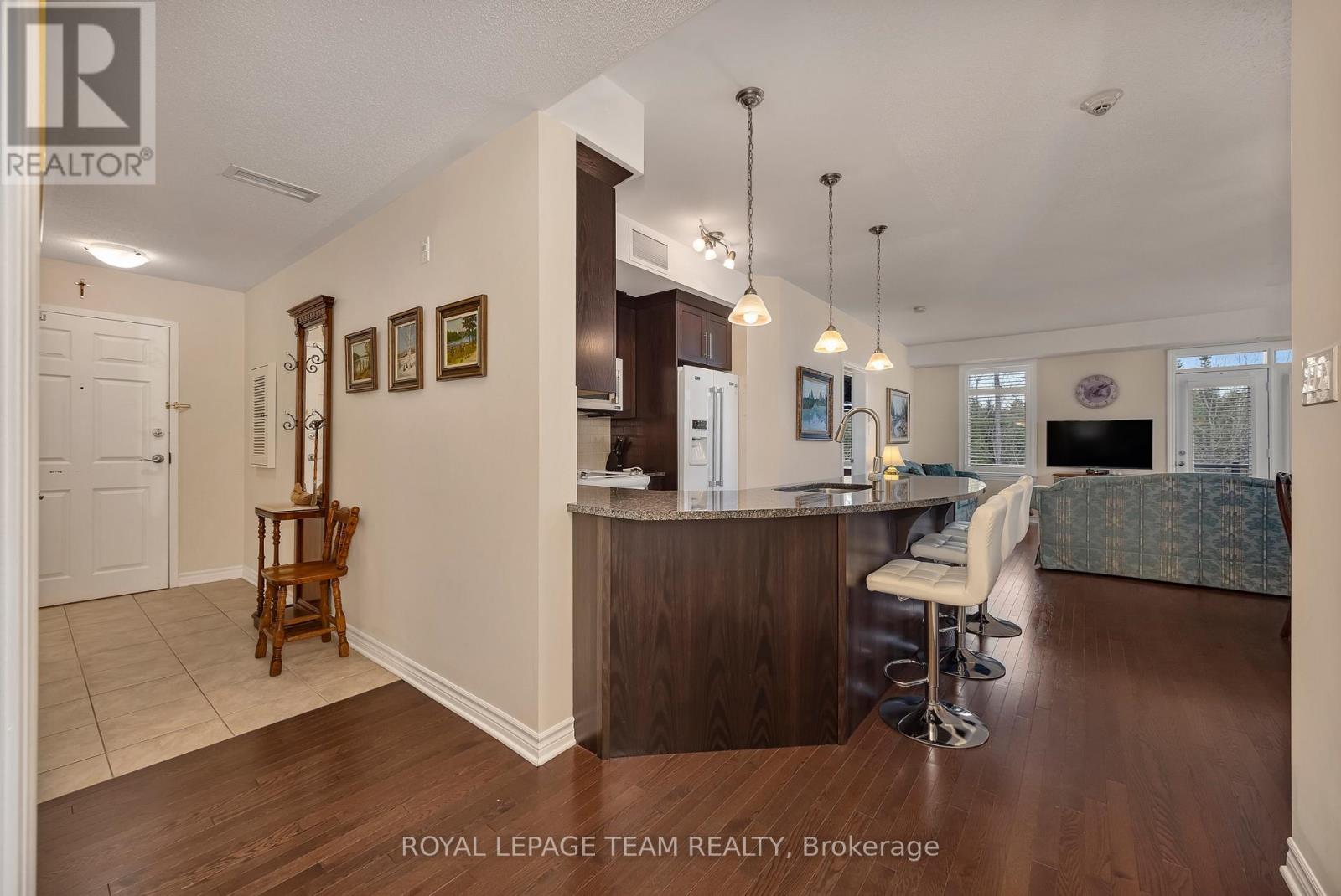 203 - 52 Magnolia Way, North Grenville, Ontario  K0G 1J0 - Photo 8 - X13068872
