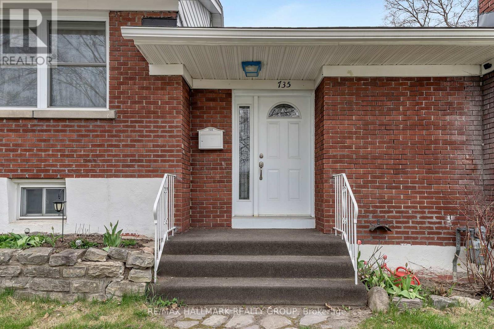 735 Chapman Boulevard, Ottawa, Ontario  K1G 1T7 - Photo 4 - X13068914
