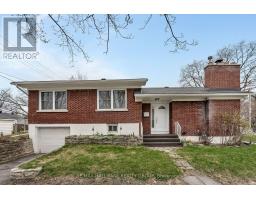 735 CHAPMAN BOULEVARD, Ottawa, Ontario
