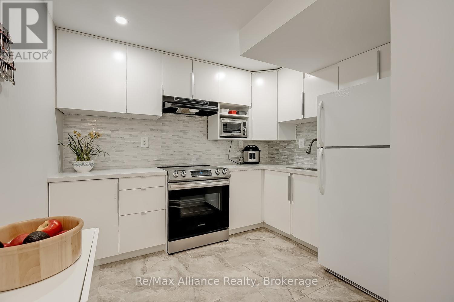 1246 Robson Crescent, Milton, Ontario  L9T 6W1 - Photo 36 - W13068938