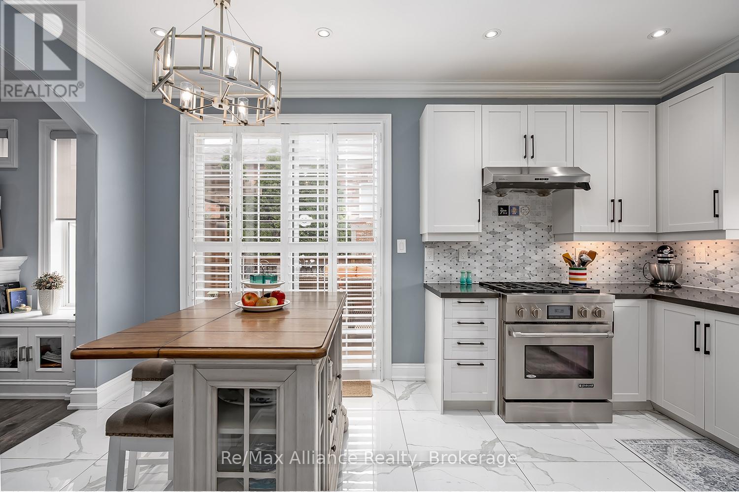 1246 Robson Crescent, Milton, Ontario  L9T 6W1 - Photo 8 - W13068938