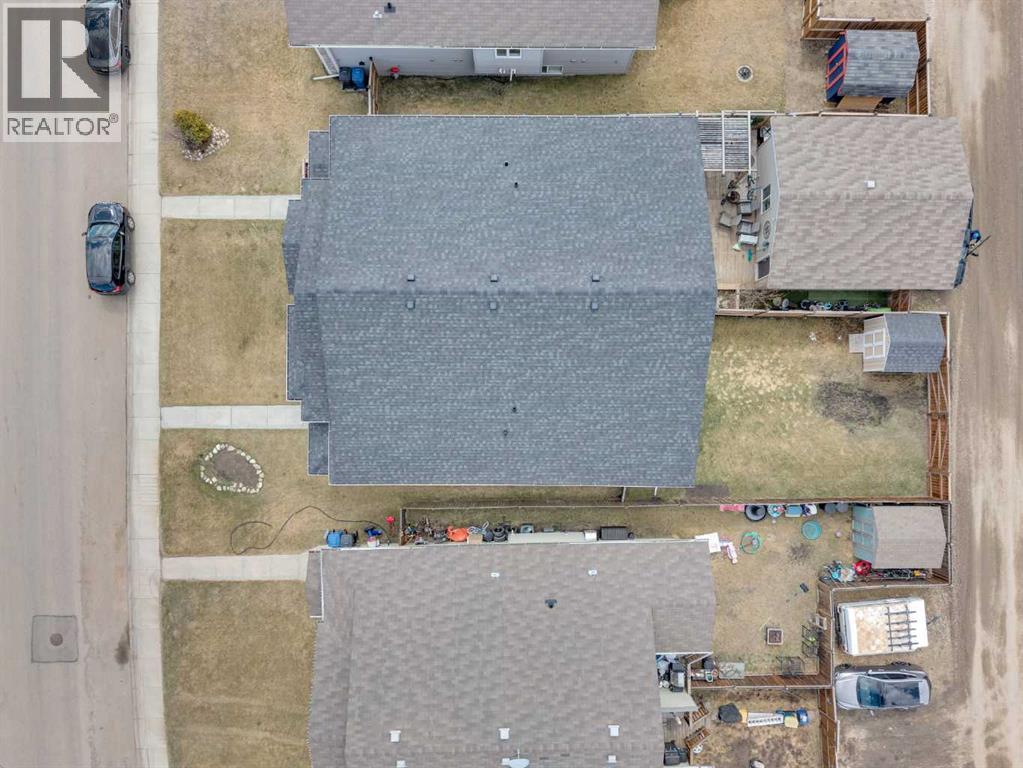 66 Heritage Drive, Penhold, Alberta  T0M 1R0 - Photo 38 - A2306022