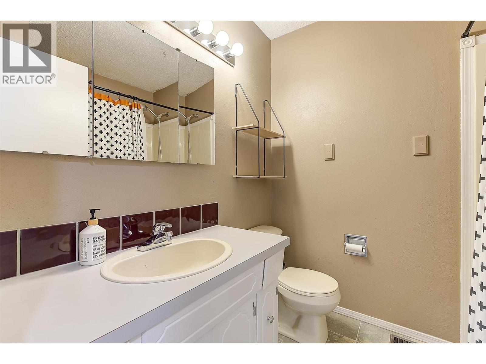 210 Pisces Road, Kelowna, British Columbia  V1X 1E9 - Photo 35 - 10384049