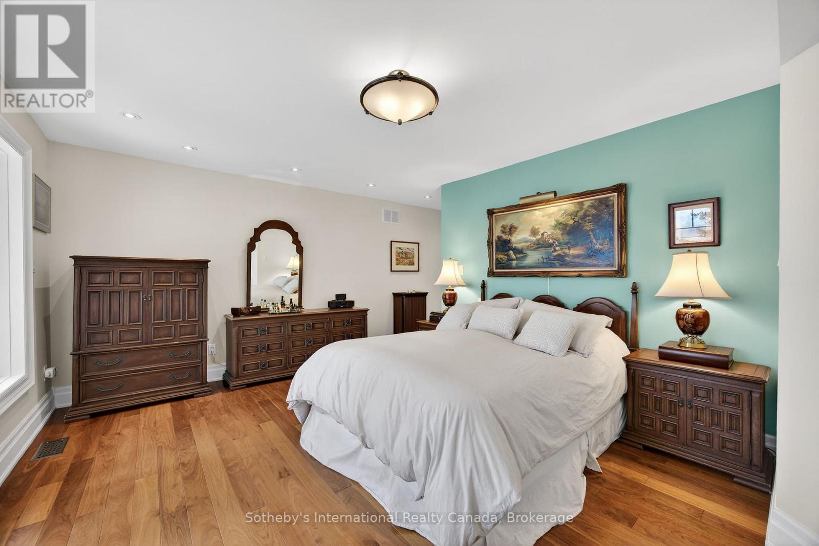 1036 River Road E, Wasaga Beach, Ontario  L9Z 2P7 - Photo 29 - S13068858