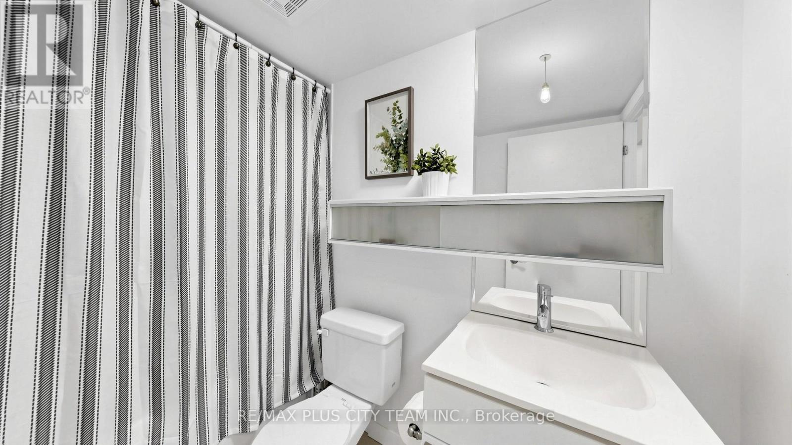 308 - 111 Elizabeth Street, Toronto, Ontario  M5G 1P7 - Photo 19 - C13068888