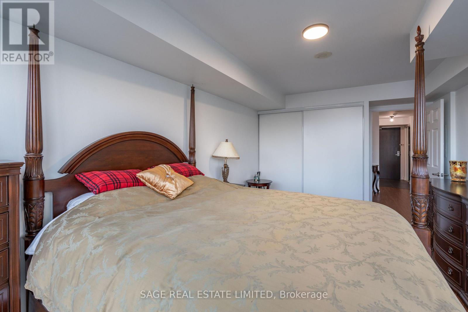 3712 - 19 Grand Trunk Crescent, Toronto, Ontario  M5J 3A3 - Photo 10 - C13068962