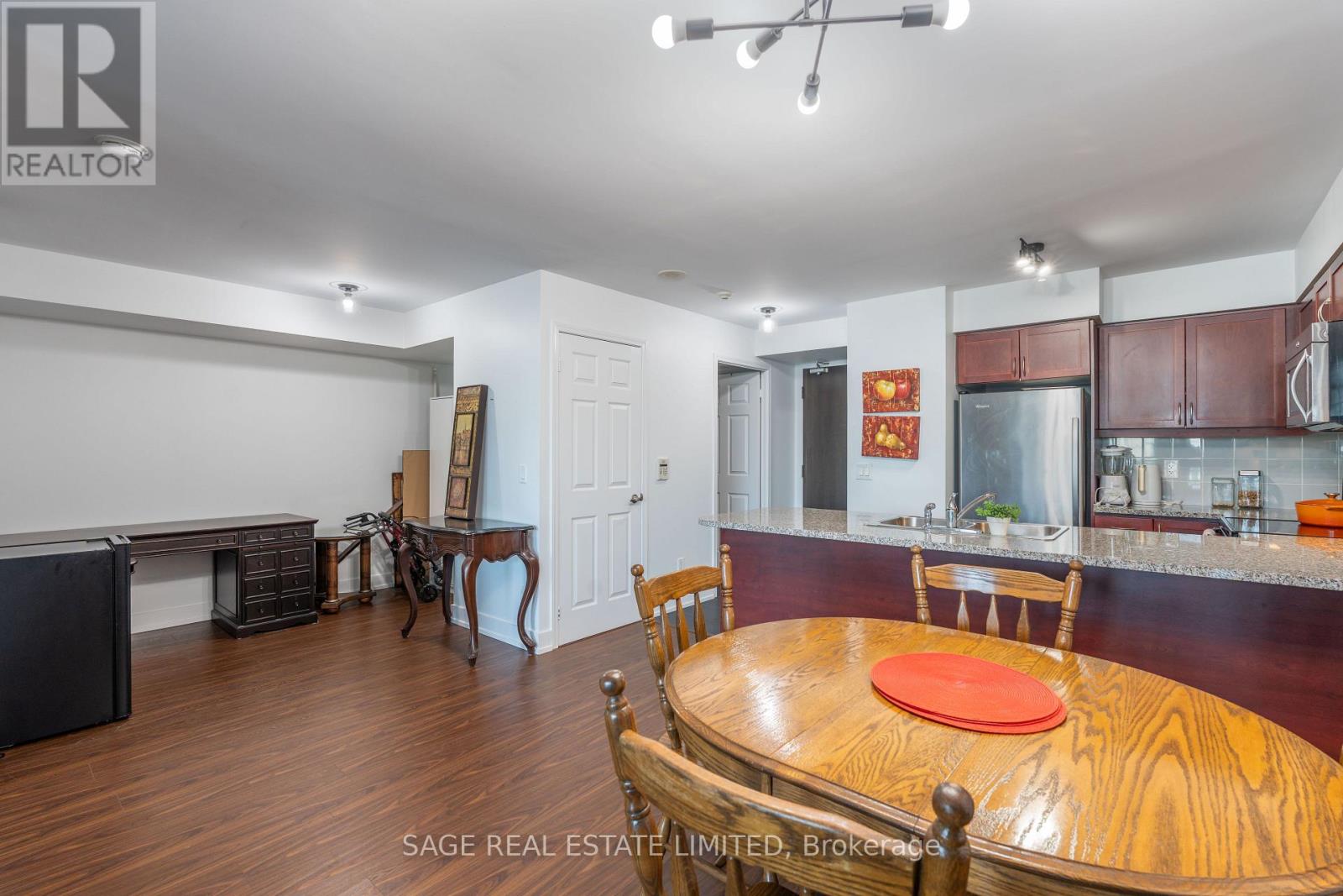 3712 - 19 Grand Trunk Crescent, Toronto, Ontario  M5J 3A3 - Photo 5 - C13068962