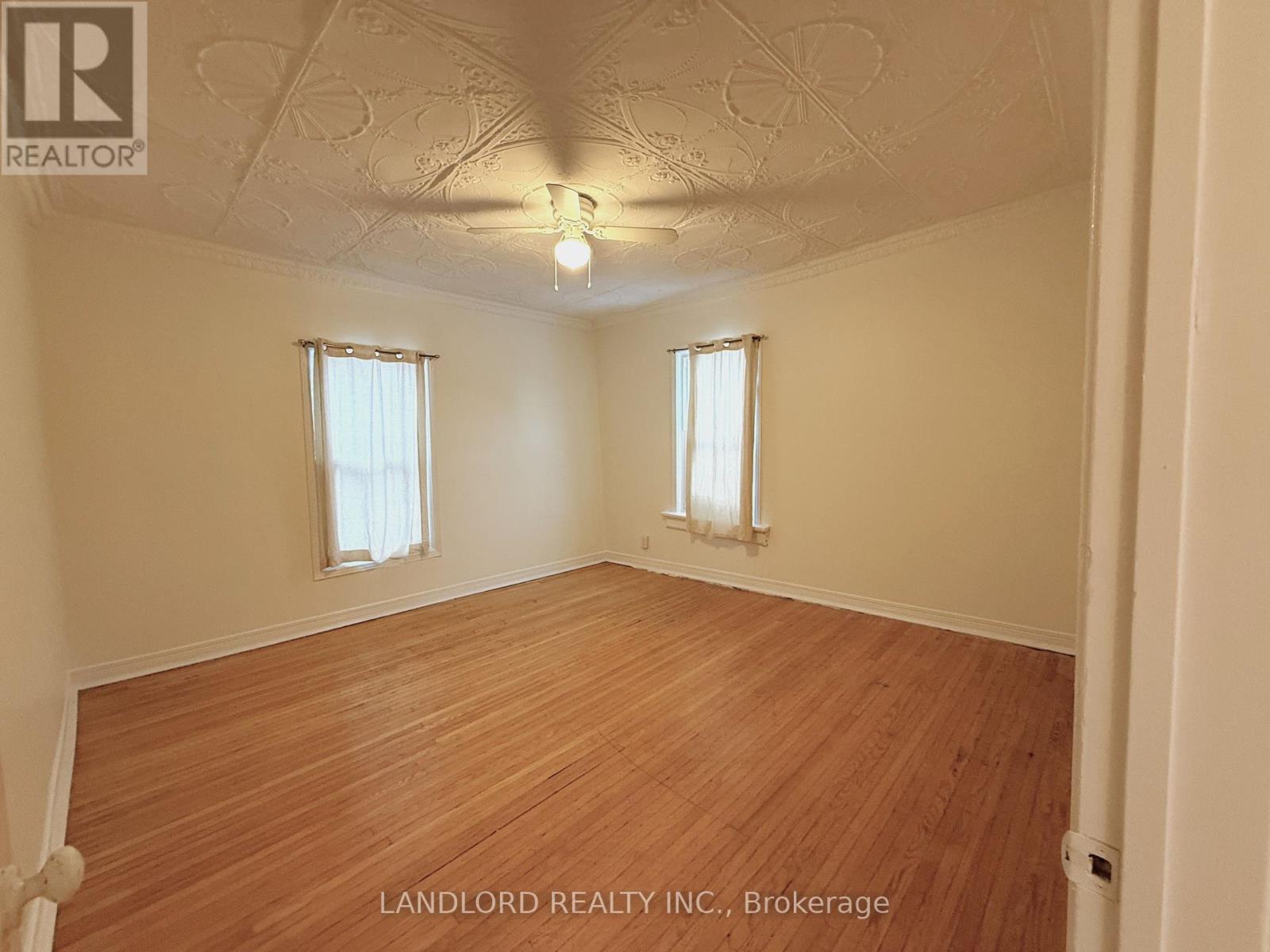 2 - 1 Clinton Street, Toronto, Ontario  M6J 2N8 - Photo 9 - C13068972