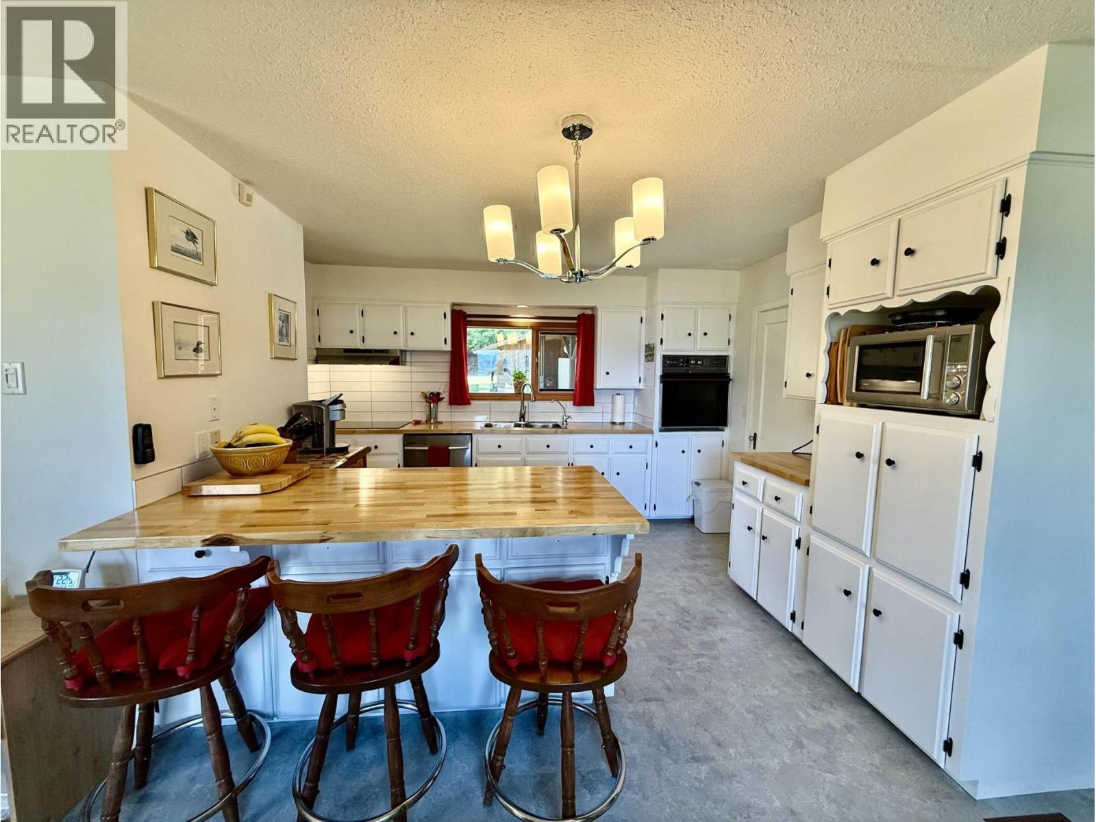 3662 Higgins Road, Canim Lake, British Columbia  V0K 1J0 - Photo 14 - R3117114