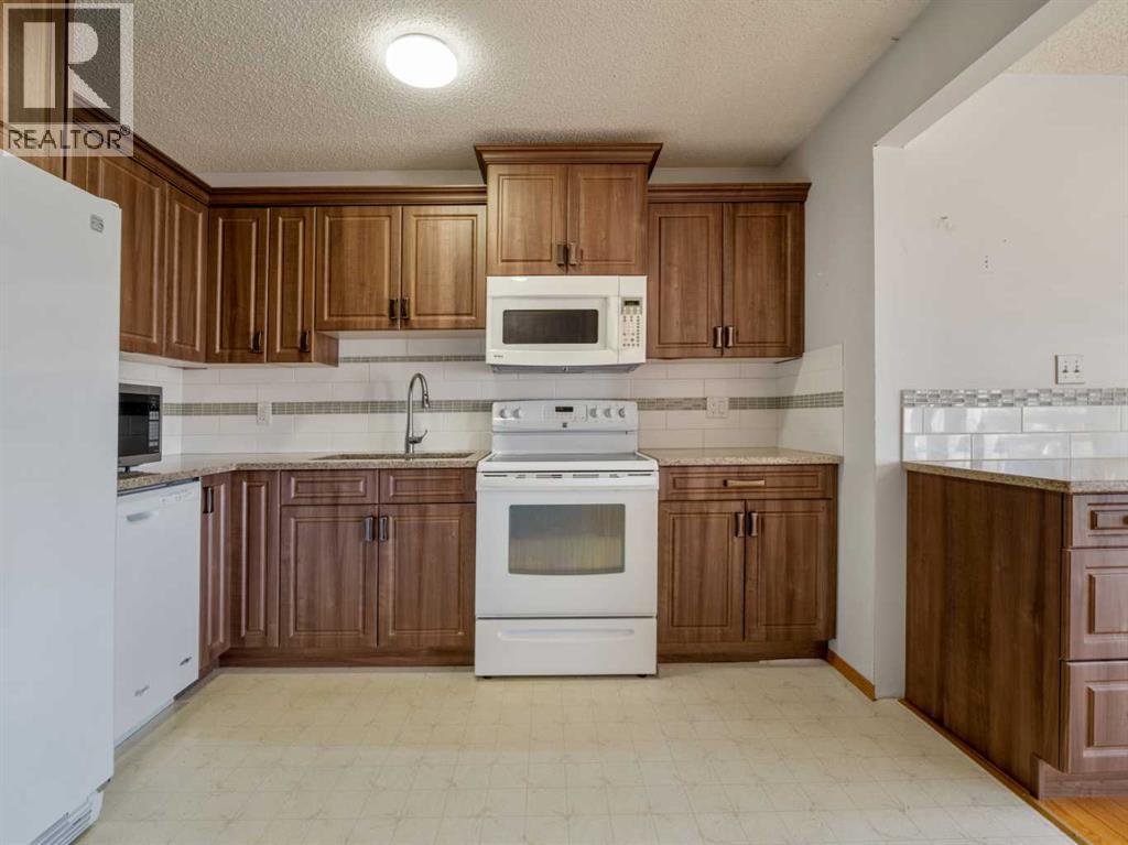1406 20 Avenue N, Lethbridge, Alberta  T1H 4W3 - Photo 12 - A2305865