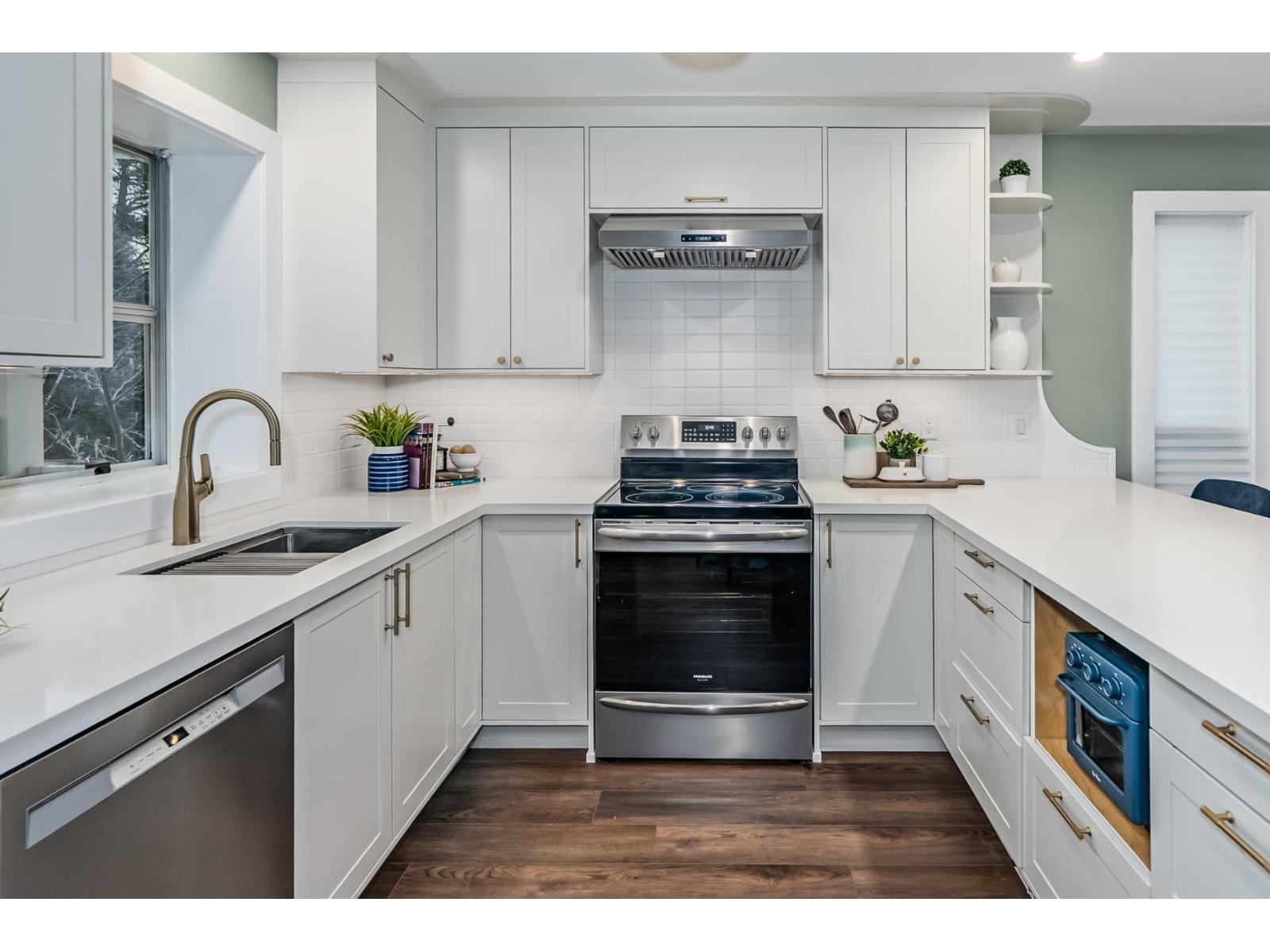 8442 Harms Street, Mission, British Columbia  V2V 6G2 - Photo 15 - R3117818