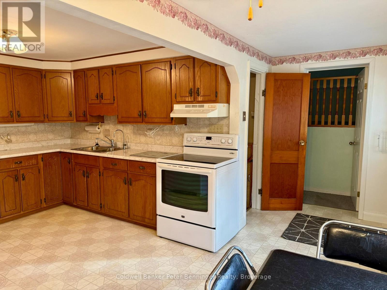 121 Hinks Street, Brockton, Ontario  N0G 2V0 - Photo 13 - X13068882