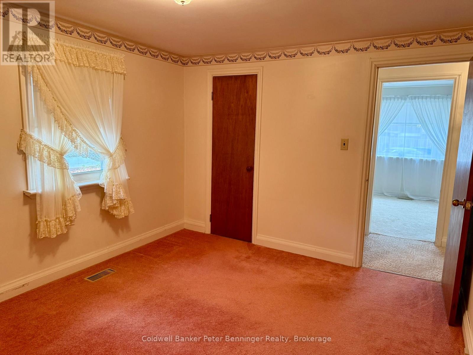 121 Hinks Street, Brockton, Ontario  N0G 2V0 - Photo 17 - X13068882