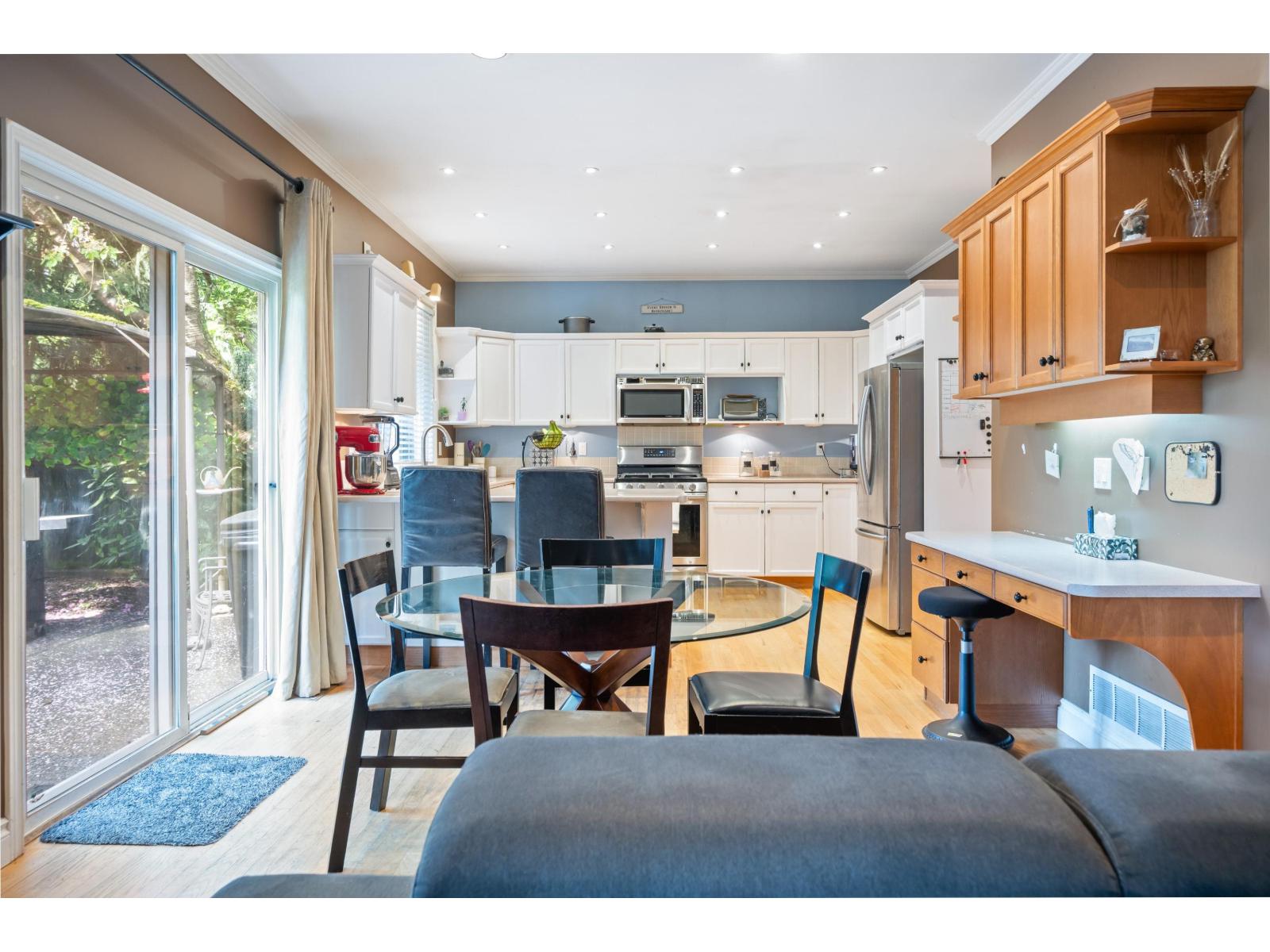 20218 93 Avenue, Langley, British Columbia  V1M 3Y1 - Photo 14 - R3116205