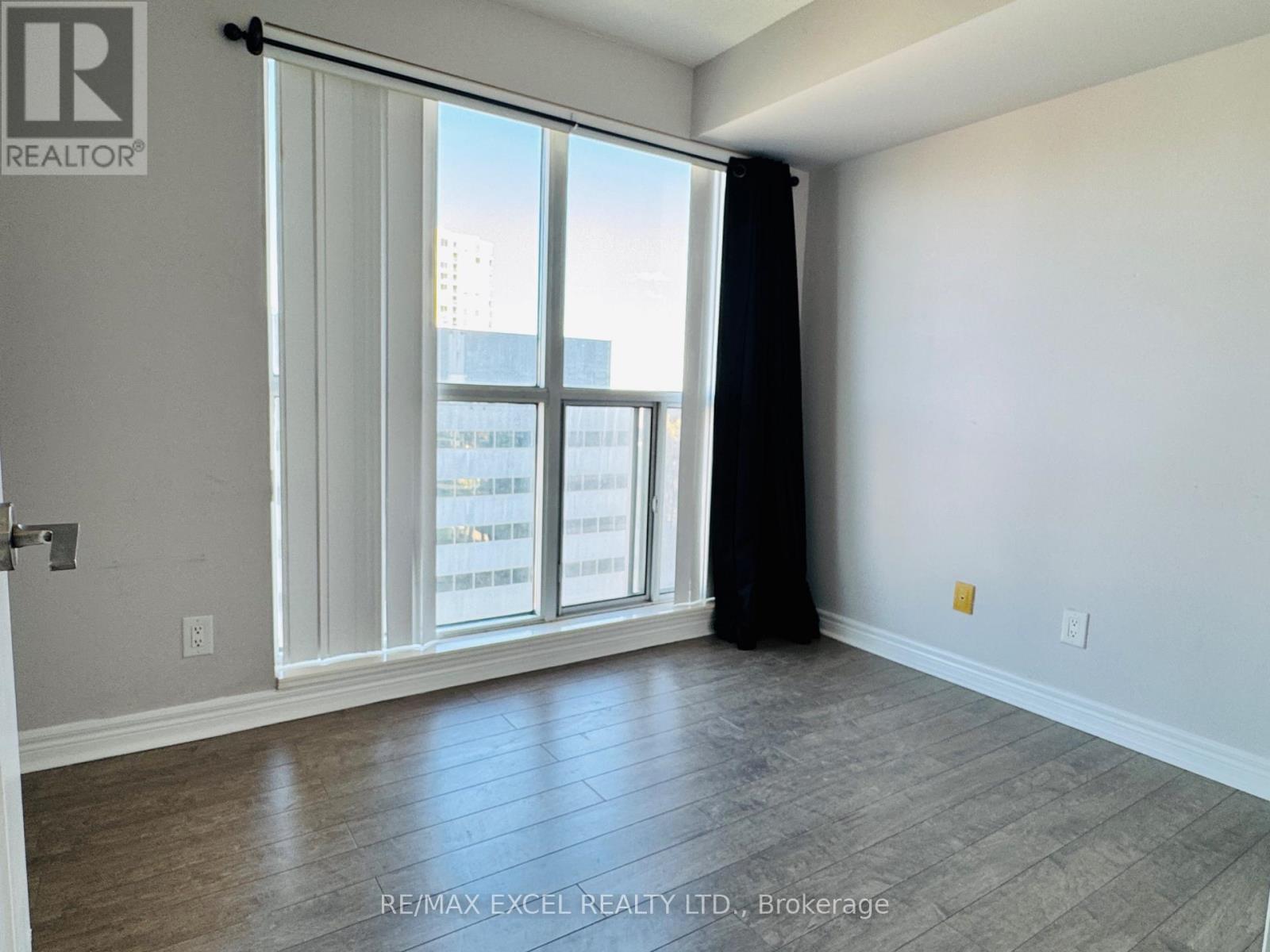 1102 - 70 Town Centre Court, Toronto, Ontario  M1P 4Y7 - Photo 7 - E13068866