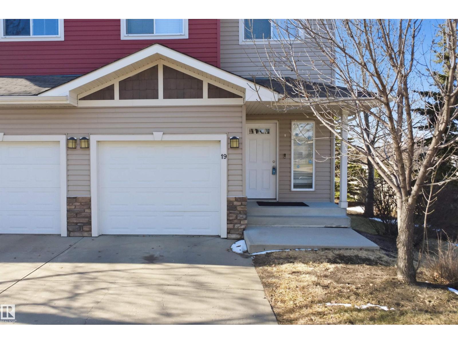 #19 15151 43 ST NW, edmonton, Alberta