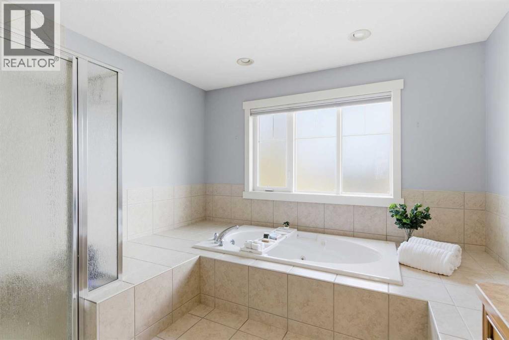 6 Tusslewood Heights Nw, Calgary, Alberta  T3L 2M6 - Photo 23 - A2305303