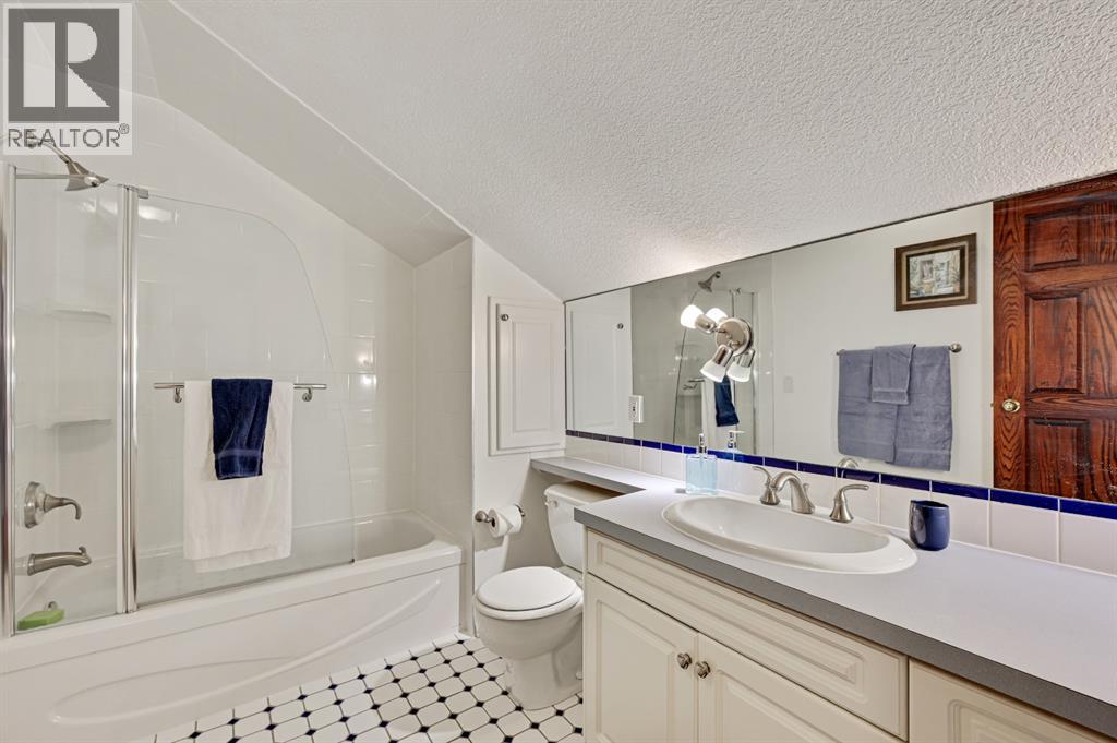 2706 Marquette Street SW, Calgary, Alberta  T2T 3E3 - Photo 23 - A2305749