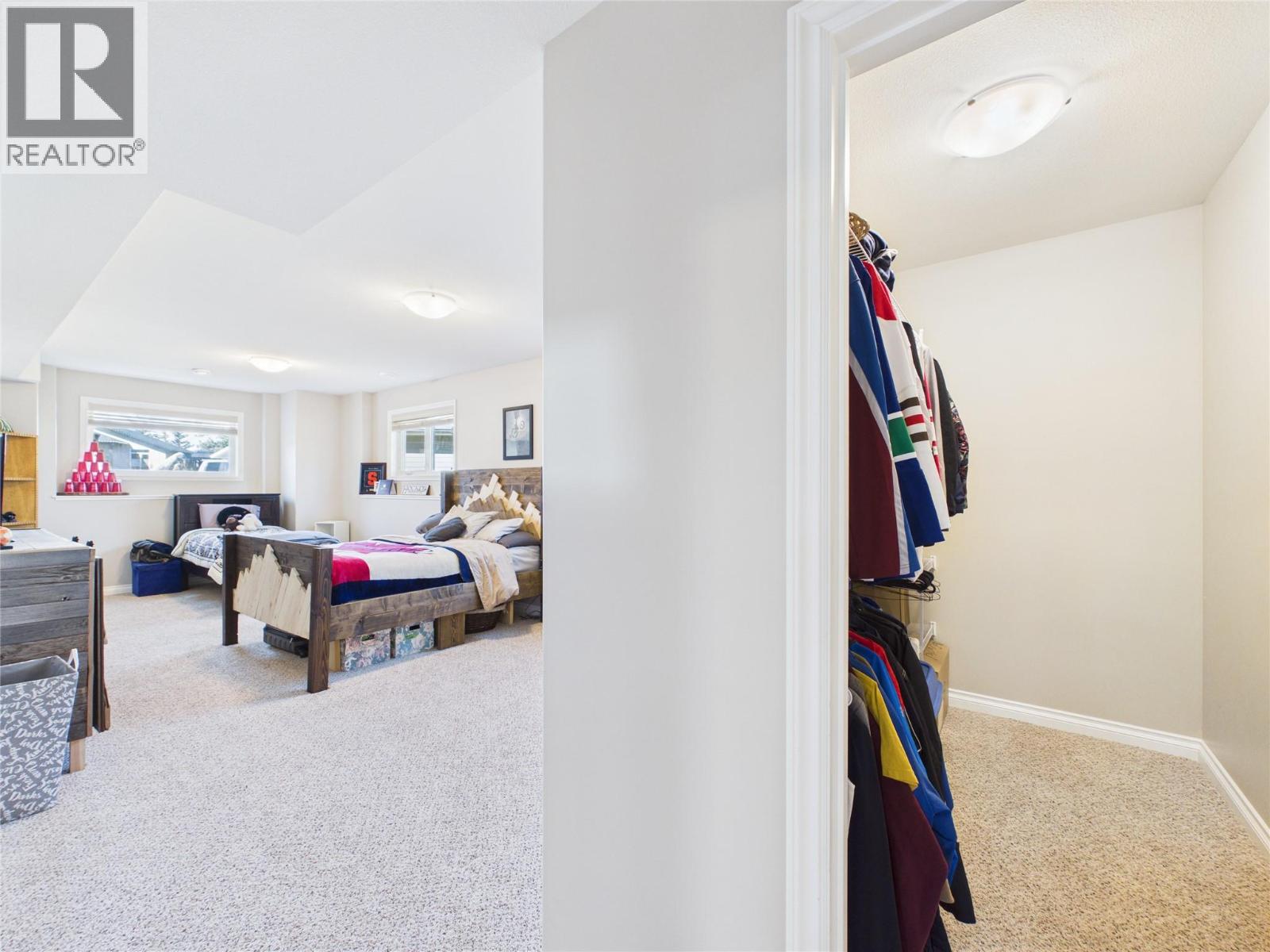 708 22nd Avenue S, Cranbrook, British Columbia  V1C 6Y7 - Photo 29 - 10385323