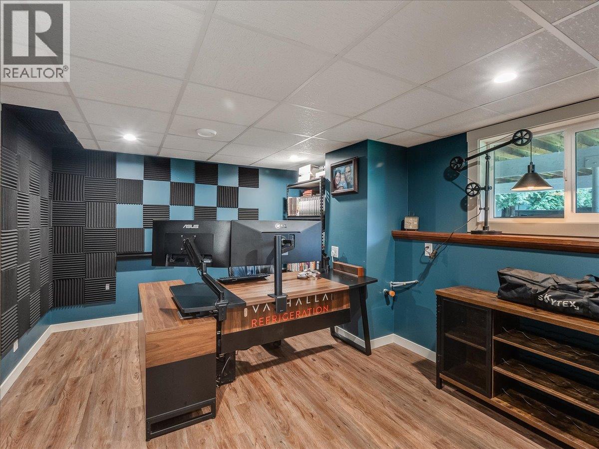 148 100th Street, Castlegar, British Columbia  V1N 3C5 - Photo 45 - 10385327