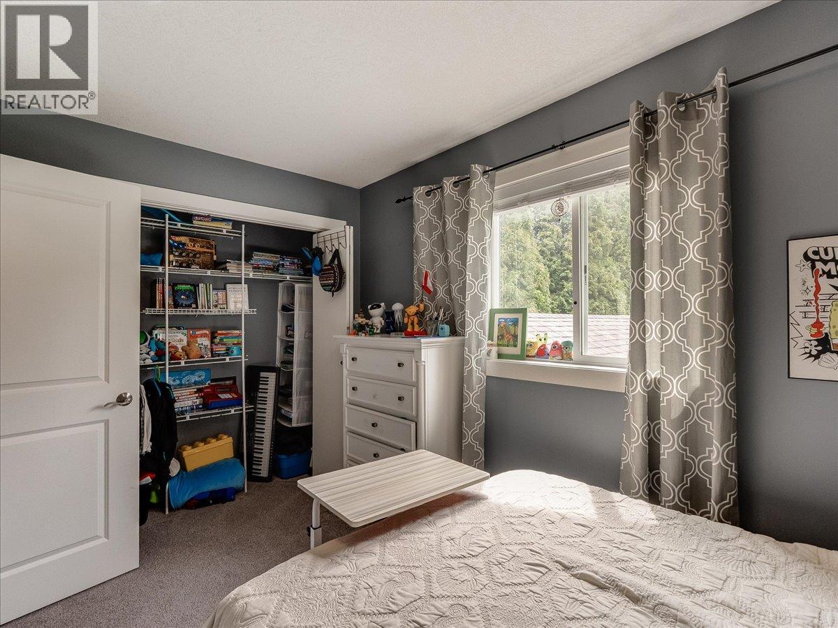148 100th Street, Castlegar, British Columbia  V1N 3C5 - Photo 31 - 10385327